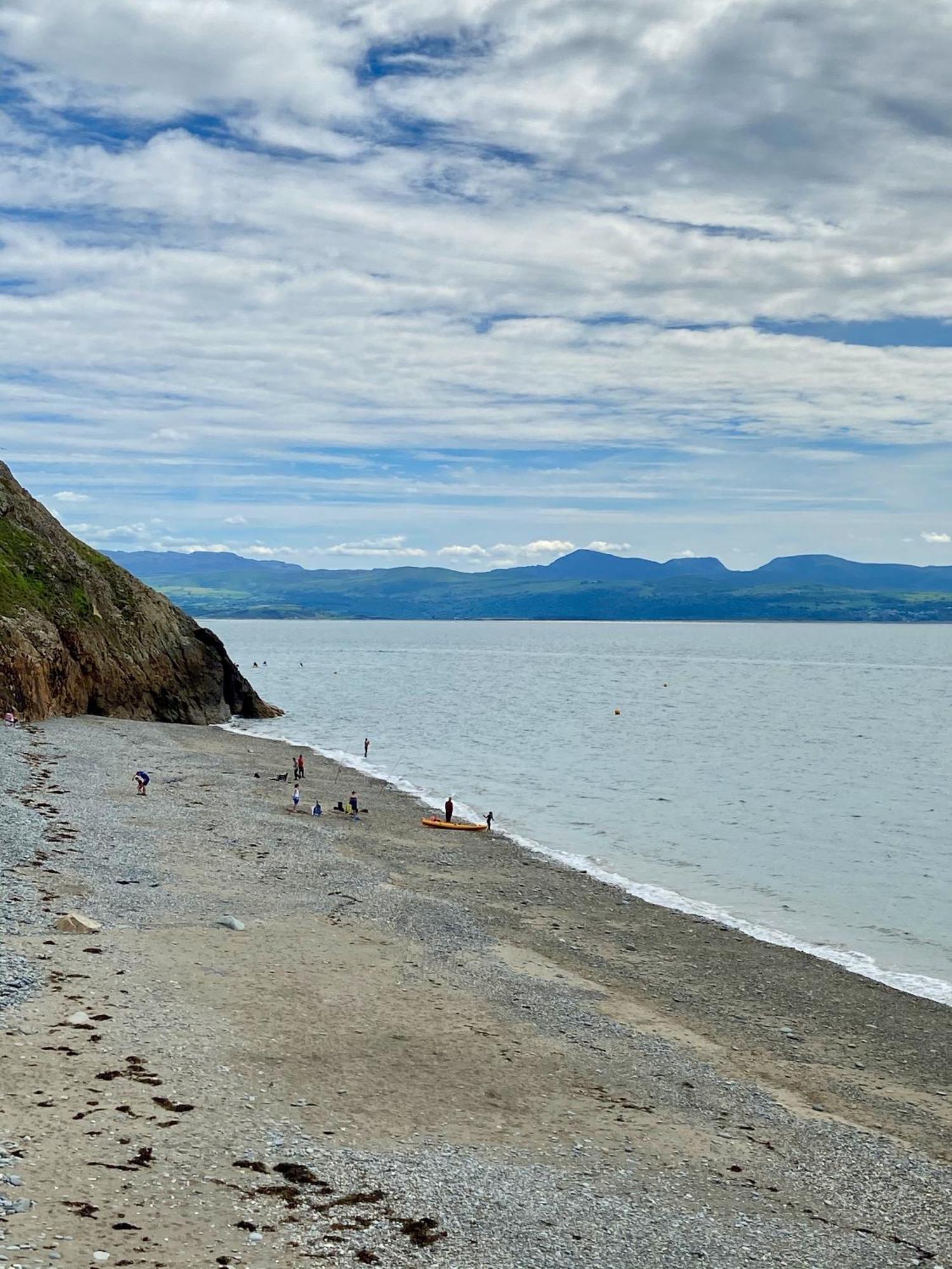 Marine Terrace Apartments Criccieth Eksteriør bilde